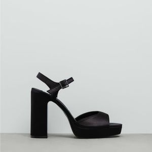 High heeled platform sandal size 10